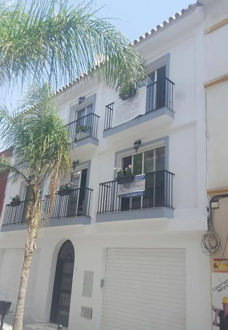 Estudio En Centro De Fuengirola Daire 0*,